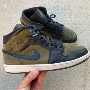 Nike Air Jordan 1 Mid Olive Canvas